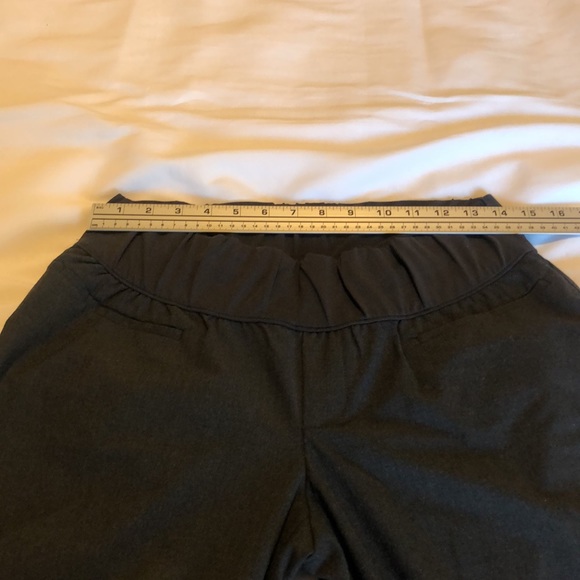 Women’s size 10R Gap Maternity Demi Panel Pants - Picture 6 of 14